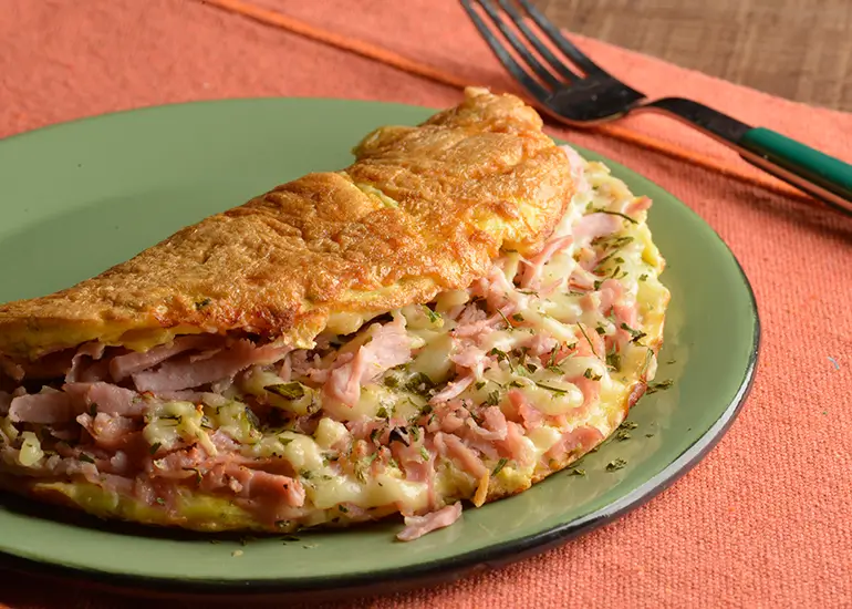 Omelette de fiambres tostado